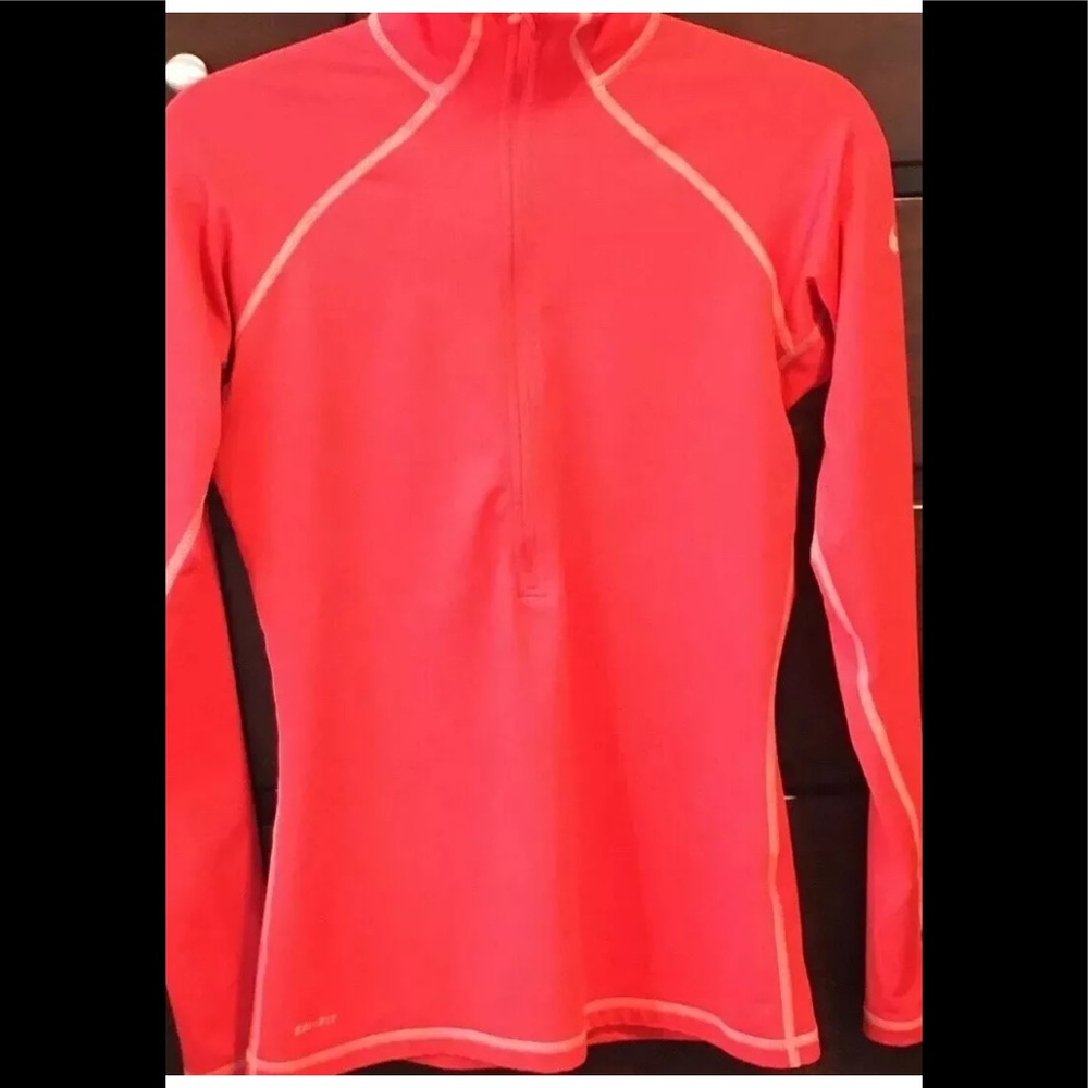 Nike Women’s Pro Dry-Fit Longsleeve  Shirt